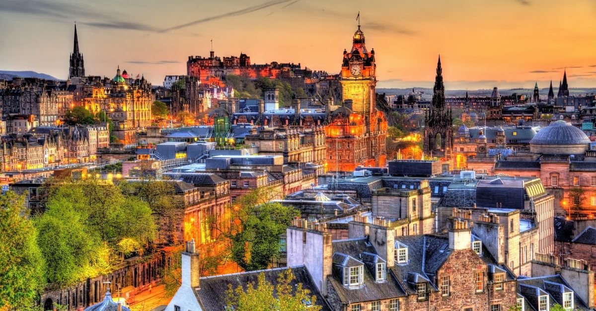 Top 5 Best Areas To Stay In Edinburgh For Tourists